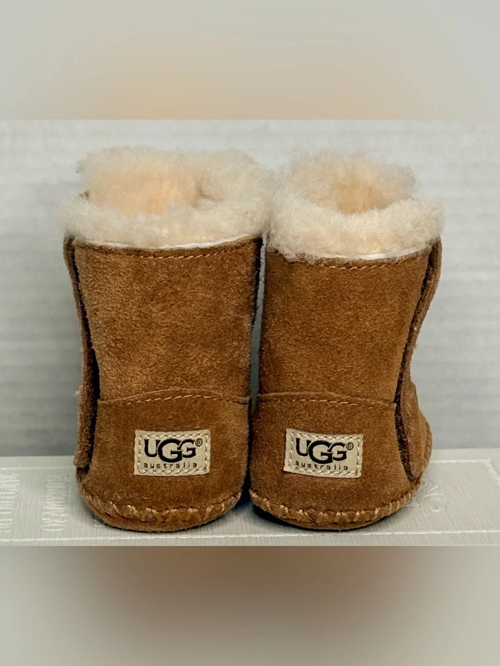 UGG Australia Baby Chestnut Sheepskin Suede Boots Size 0/1 Infant Soft Sole